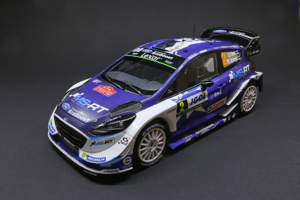 fiesta_rs_wrc17_02.jpg
