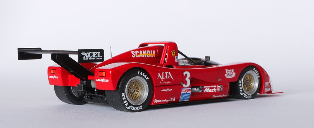 ferrari_333sp_05.jpg