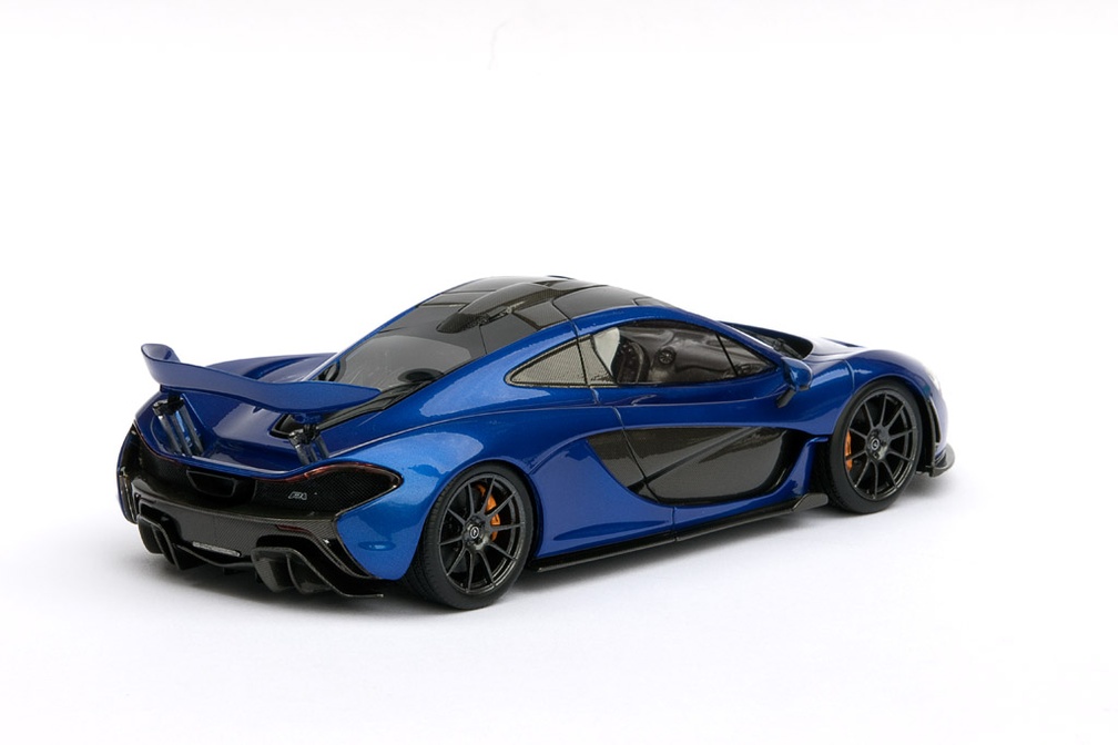 mclaren_p1_006.jpg